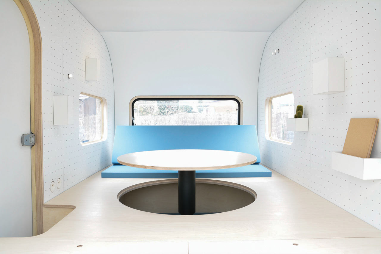 車式辦公室內部全景圖