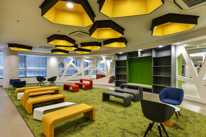 廠房辦公樓交流區(qū)域裝修設(shè)計效果圖