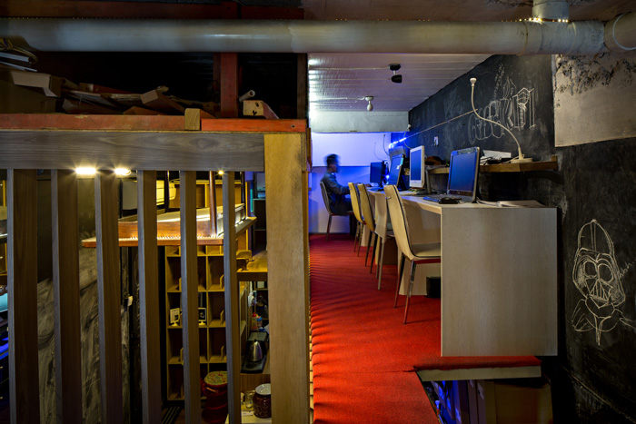 原生態辦公室二樓辦公區裝修設計效果圖