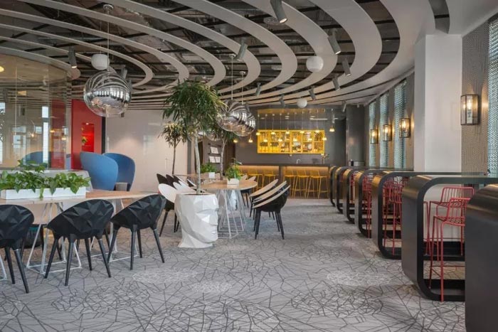 創(chuàng)意辦公空間休息區(qū)裝修設計效果圖