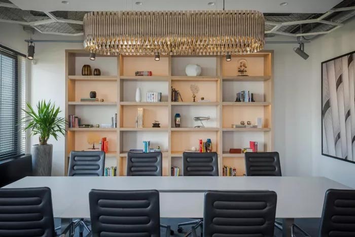 創(chuàng)意辦公空間會議室裝修設計效果圖