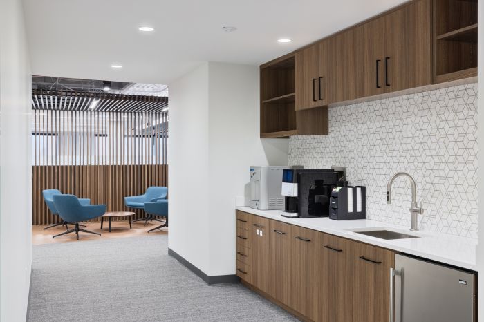 咨詢公司辦公室設計